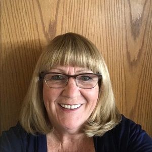 Meet your Posher, Theodora